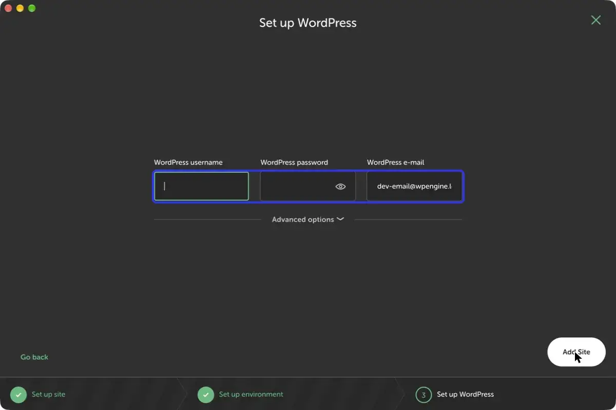 מסך Set up WordPress בתוכנת Local עם שדות שם משתמש, סיסמה ואימייל